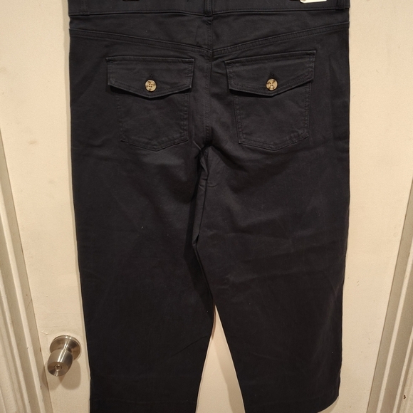 Gloria Vanderbilt NWT Women's Navy Pull-On Wide Leg Cropped Pants Sz 12-Casual - Picture 6 of 9